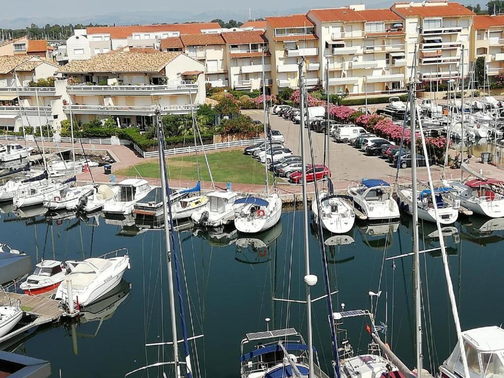 Superbe T2 Au Calme Avec Balcon Sur La Marina - 10 Appartement Canet-en-Roussillon Buitenkant foto